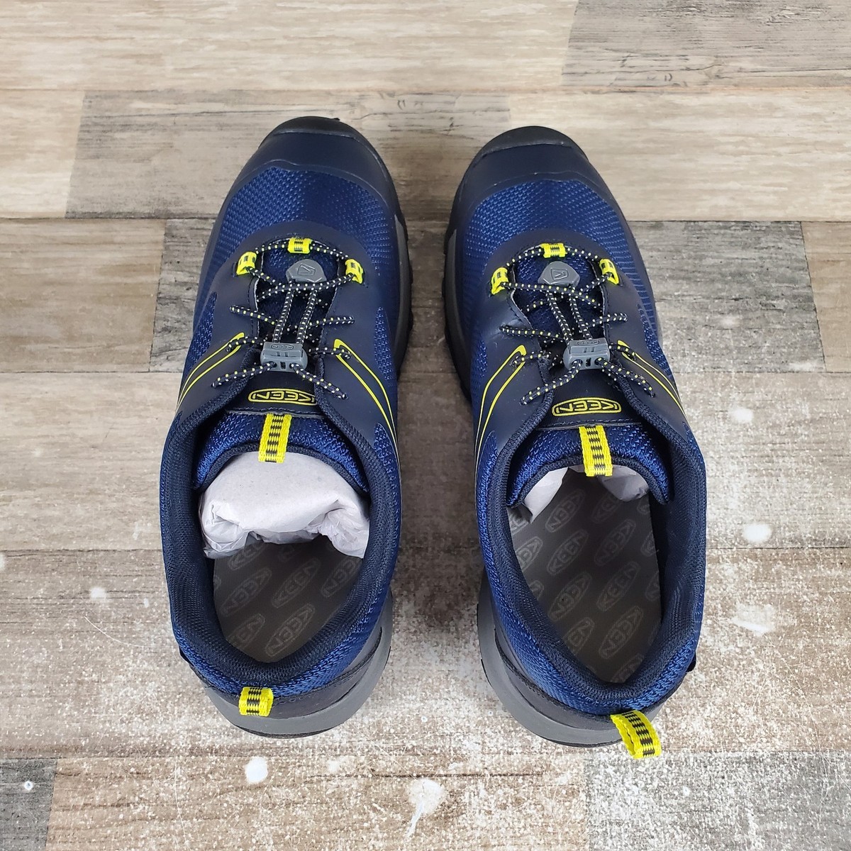 KEEN Wanduro Low Waterproof Hardloopschoenen voor kinderen, uniseks, Blue Sky Captain Evening Primrose, 31 EU