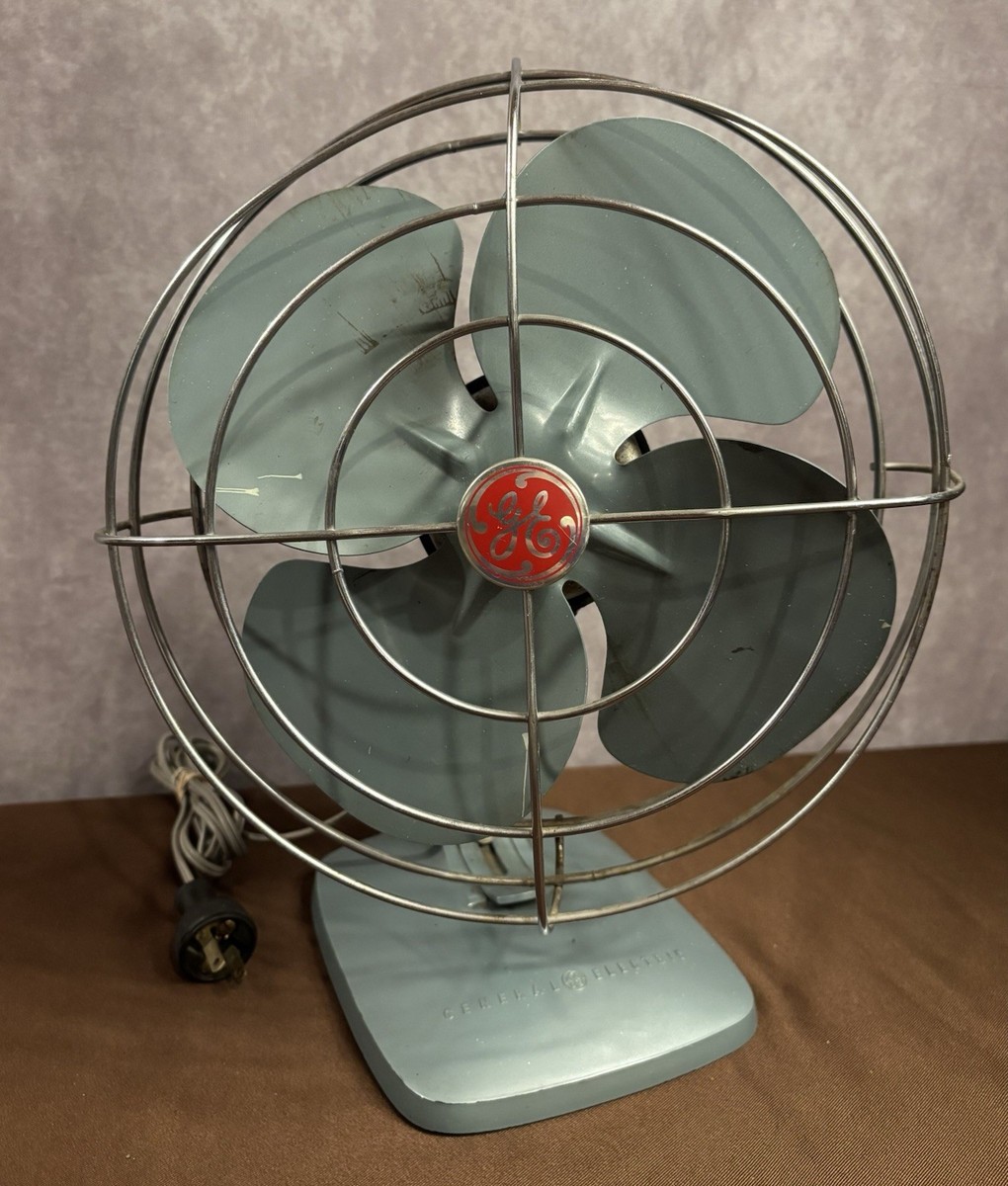 GE General Electric MCM 1950s Desk Fan • FM10S63 10