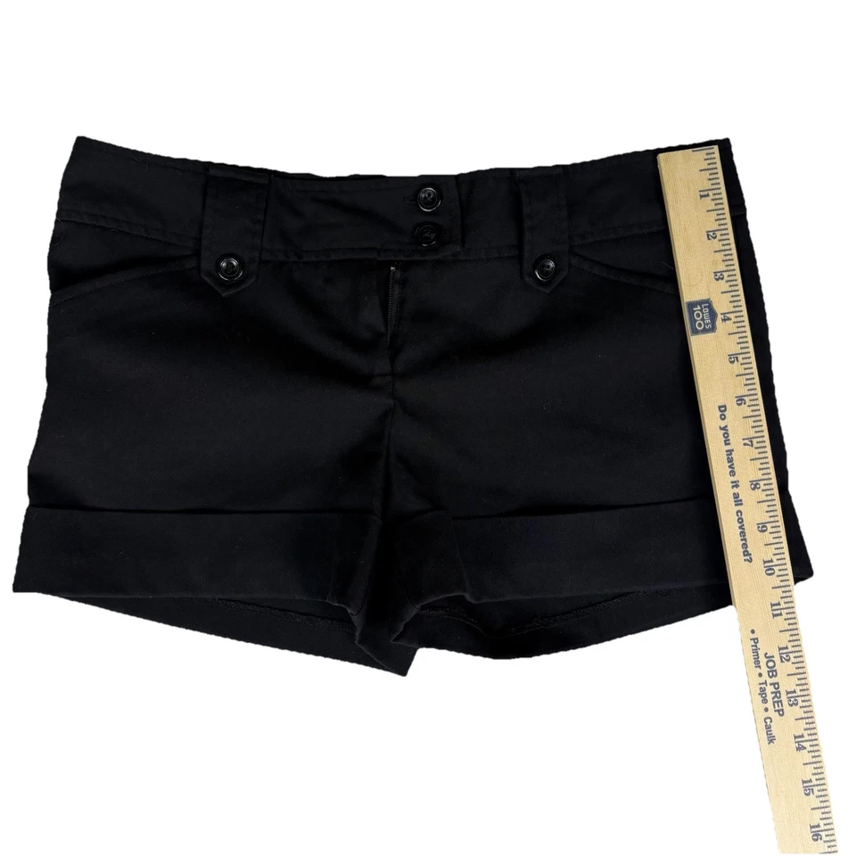 Pantalones Cortos Tracy Evans Limited Negros con Puños Talla 5 - Detalle de Botones, Informales Elegantes Foto 4 de 4