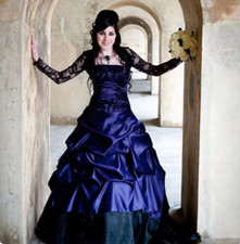 Victorian Gothic Plus Size Long Sleeve Wedding Dresses Sexy Purple and Black