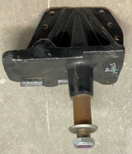 Genuine Hendrickson RS Cast Frame Hanger 57065-002 Casting Number 57063-000