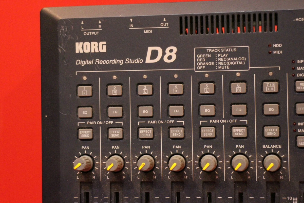 KORG D-8 Digital Recording Studio Recorder MTR D8 JUNK U893 200316