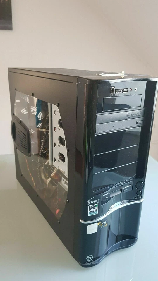 PC Thermaltake "Swing" , Core 2 Duo W6750 , 4 GB RAM , Windows 7 & 10