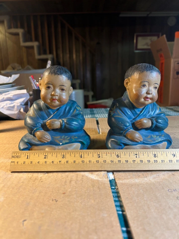 Antigua estatuilla japonesa pintada a mano Foto 2 de 4