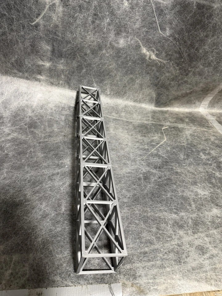 1/64 Grain Elevator Leg Tower - Image 2 of 4