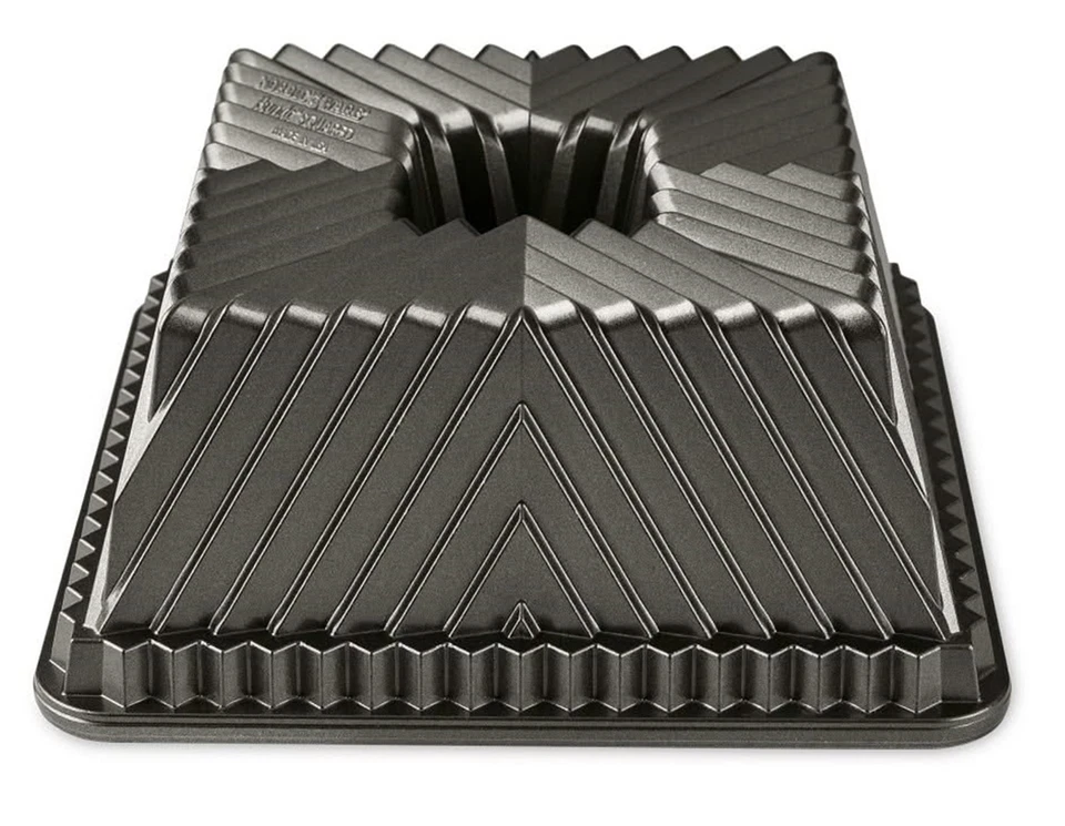 Nordic Ware: Quadratische Backform Bundt Kuchen 10 Tassen (2,4L) cm.20 - Bild 4 von 4