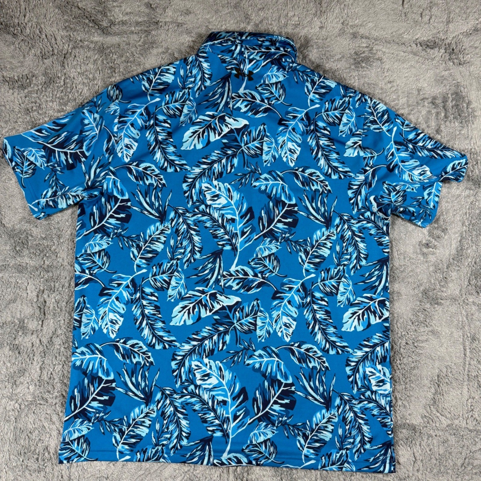 Under Armour The Playoff Polo Performance Men's Large Blue Tropical Leaf Print thumbnail 3