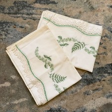 set of 2 vintage embroidered pillow cases