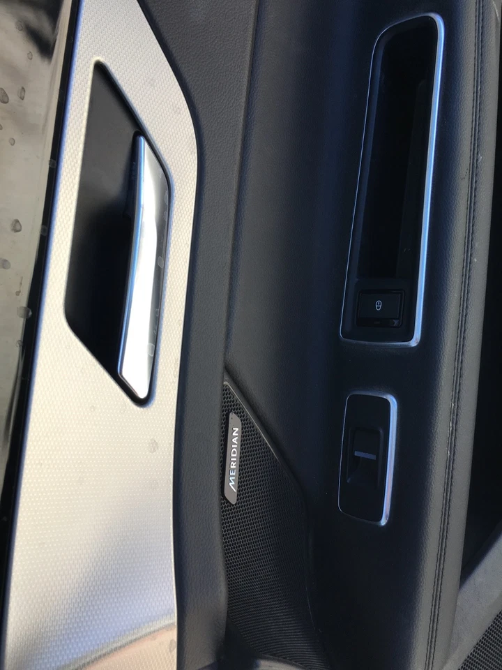 2016-2019 Jaguar XF Rear Left Driver Side Complete Door Assembly OEM - Image 3 of 4