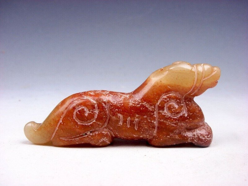 Vintage Nephrite Jade Carved Crouching Foo Dog Sculpture #01242203
