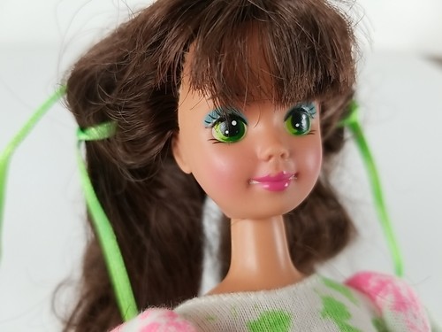 Used VTG 1987 MATTEL SKIPPER COURTNEY BARBIE DOLL #9434 *READ* - Picture 3 of 15