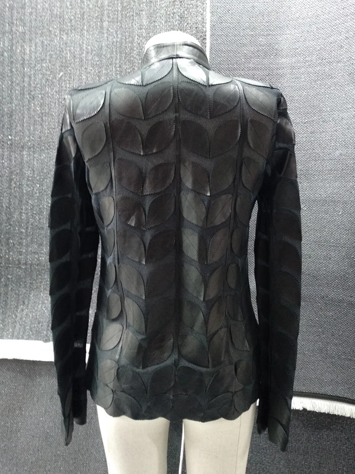 Chaqueta de cuero para mujer Chaqueta de cuero para mujer Chaqueta de cuero para mujer Todos los colores Foto 4 de 4