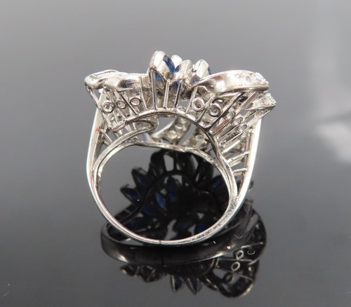 Anillo retro de diamantes de 1,50 quilates de 1950 y 4,0 quilates zafiro platino talla 3 - Imagen 3 de 8