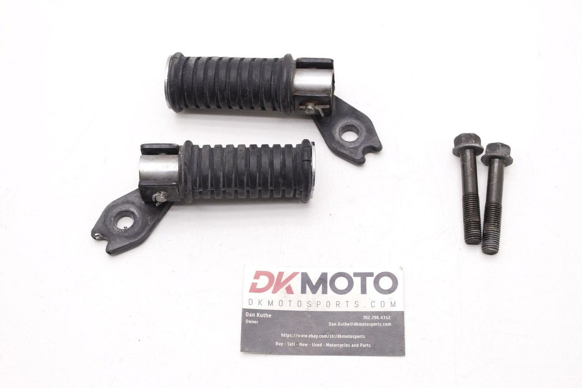 99 KAWASAKI VULCAN 500 OEM REAR PASSENGER FOOT STEP PEG R3.BX17 | eBay
