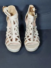 Top Moda Women's Ankle Strap Platform Wedge Heel Size 6 Beige Open Toe.