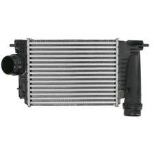 Ladeluftkühler VALEO 818316