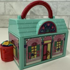 vintage 1995 Galoob Pound Puppies "Happy Home Hideout" compact playset.