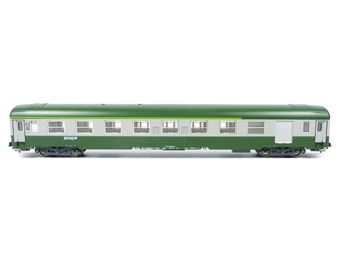 Roco H0 Personenwagen  UIC-Y- Reisezugwagen  B7D SNCF 45205 OVP  | Zustand: Gebraucht