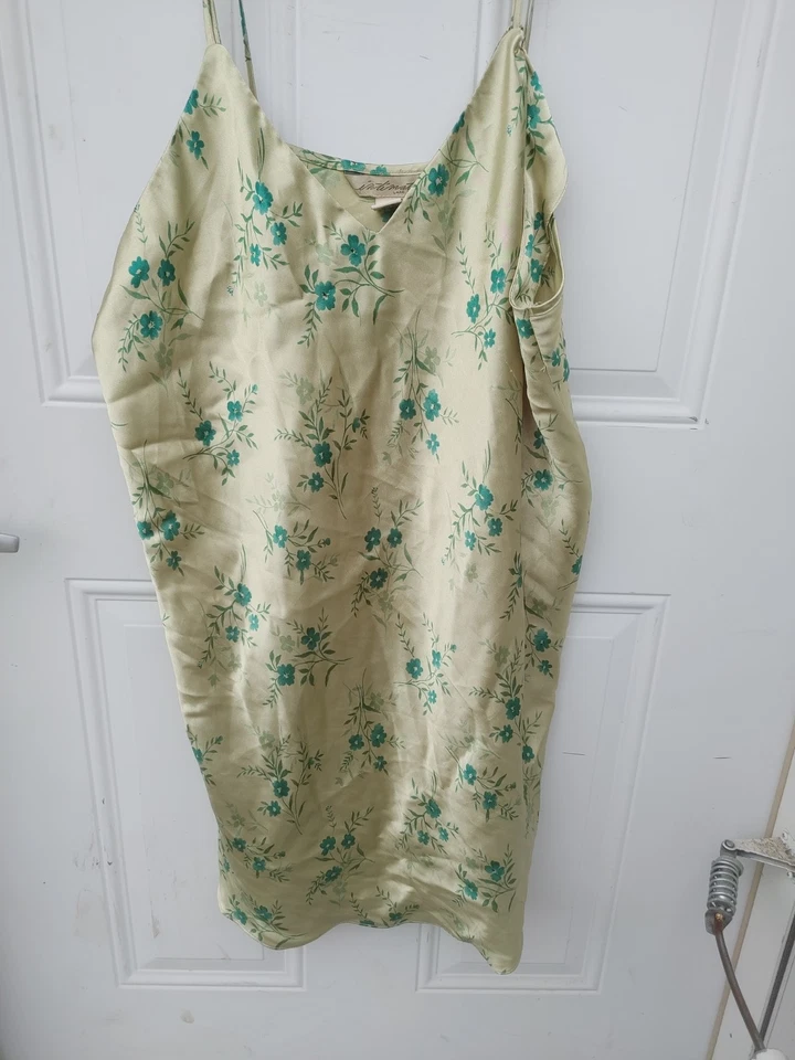 Lane Bryant 2 PC Night Gown Set Vintage Maybe Worn Twice Twice 18/20 - Image 2 of 4