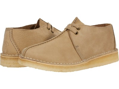 light brown clarks