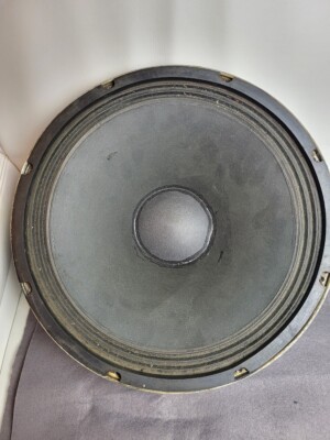 Ein Stück TESLA ARO Woofer ca. 12 Ohm