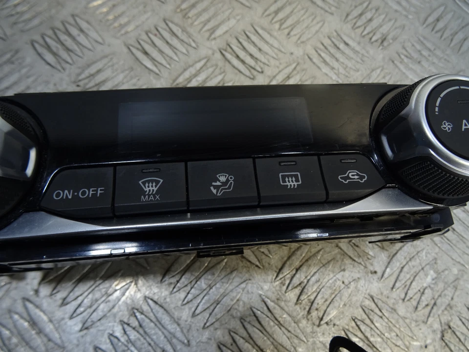 2019 NISSAN MICRA IG-T TEKNA XTRONIC MK5 5DRS HATCH AIR CON A/C CONTROLLER *4262 - Image 4 of 4