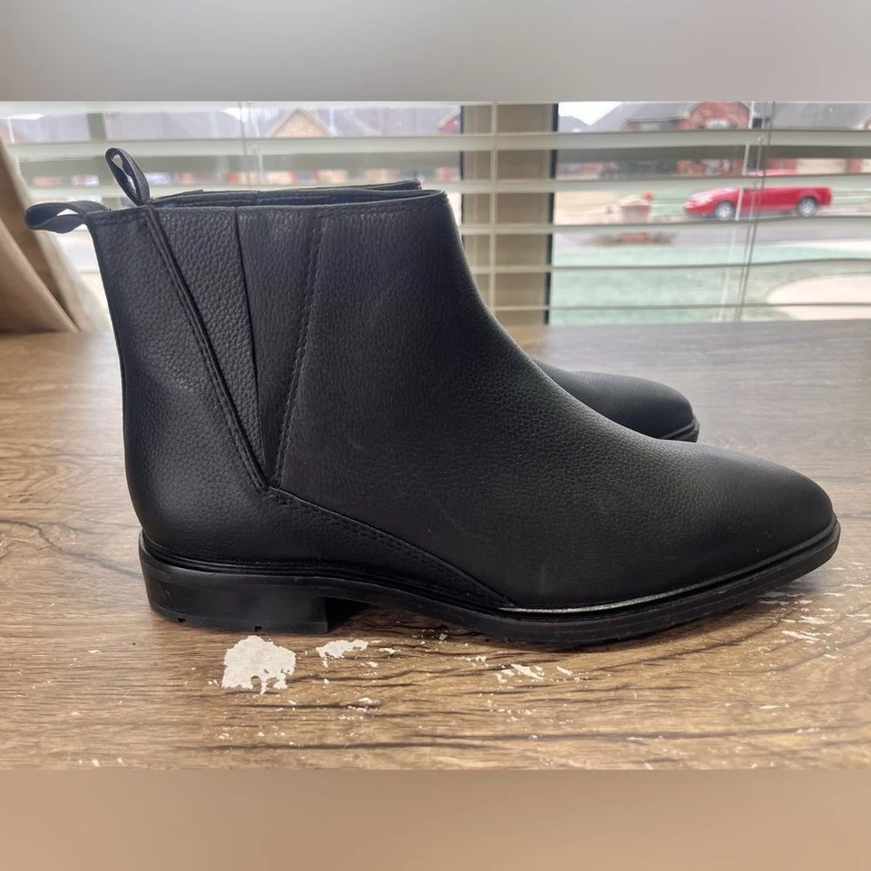 Женские атмосферостойкие ботинки челси Via Spiga Emelin черная кожа размер 38–8 - Изображение 3 из 4