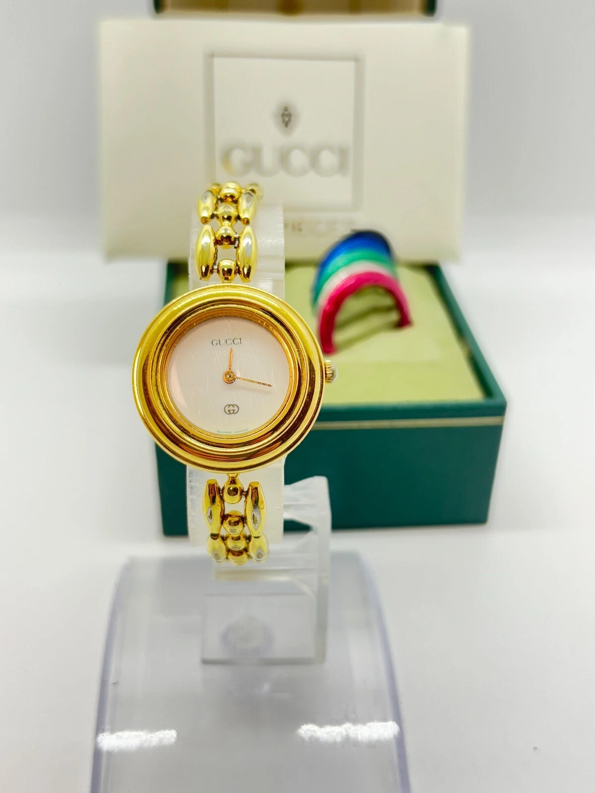 [Exc+5 avec boite] Montre GUCCI lunette changeante 11/12 6 couleurs or occasion fonctionne F/S