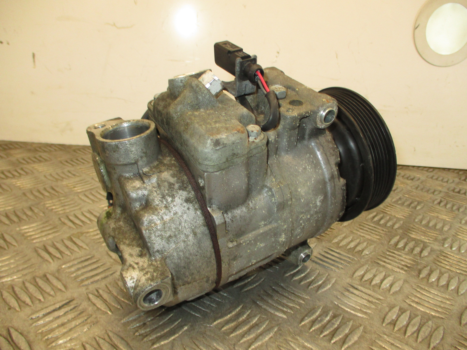 2011 Audi A6 V6 3.0 Diesel CLA. Air Con 4G0260805B 87K