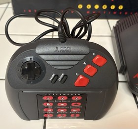 ATARI - JAGUAR CONSOLE In Box COMPLETE w/2 Controllers GAME Manual TESTED 64-Bit