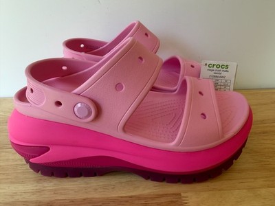 Crocs Mega Crush Platform Sandal Bubble Pink Matte 210884-6WZ Women s Size 8 NWT
