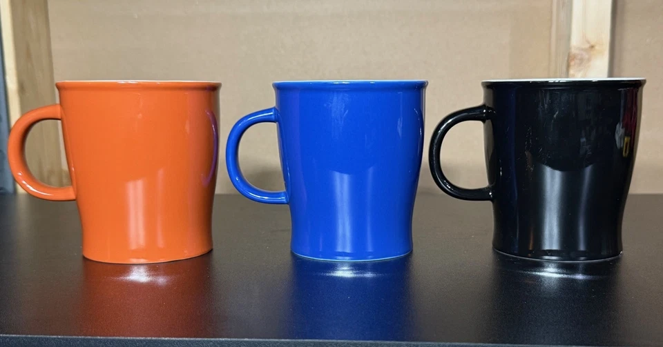 Canecas de café Starbucks - Conjunto de 3 - Porcelana óssea - Coloridas - Imagem 2 de 4
