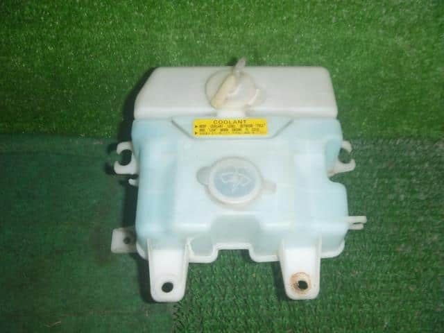 DAIHATSU Hijet 2003 Windshield Washer Tank 8533087721000 [Used] [PA119173134]