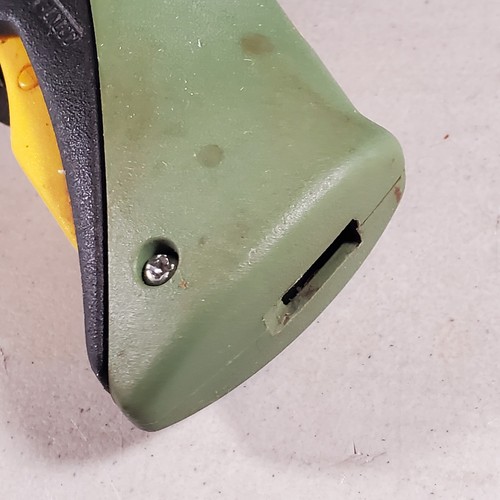 American Angler Ultra 31203 Electric Fillet Fish Knife 2 Blades 12V DC Plug Only - Picture 15 of 19