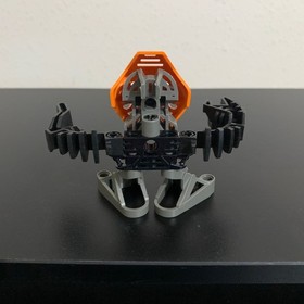 Lego Bionicle Boxor 8556 Set! 100% Complete! Free Shipping!