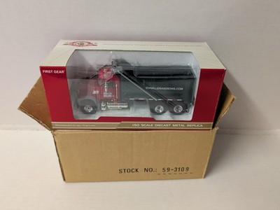 NEW 1:50 First Gear *RED & GREEN* RW Miller MACK GRANITE DUMP TRUCK 59-3109 NIB