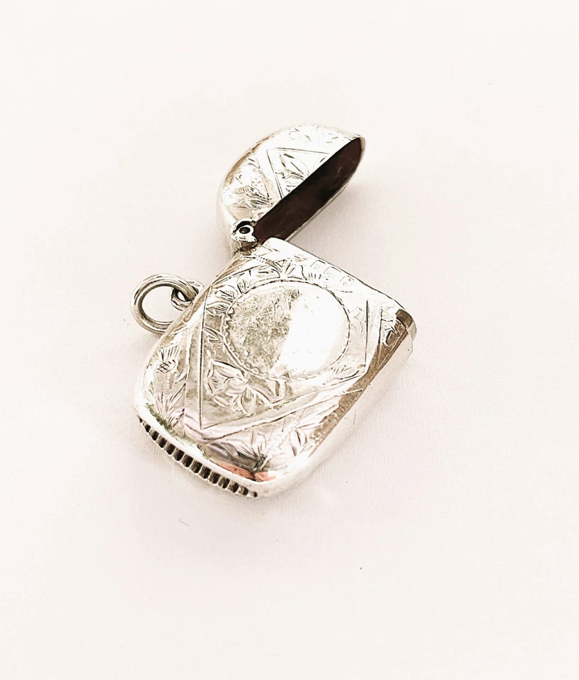 Unusual Edwardian Solid Silver Petite Vesta Case - Birmingham 1905 - A/F - Image 3 of 4