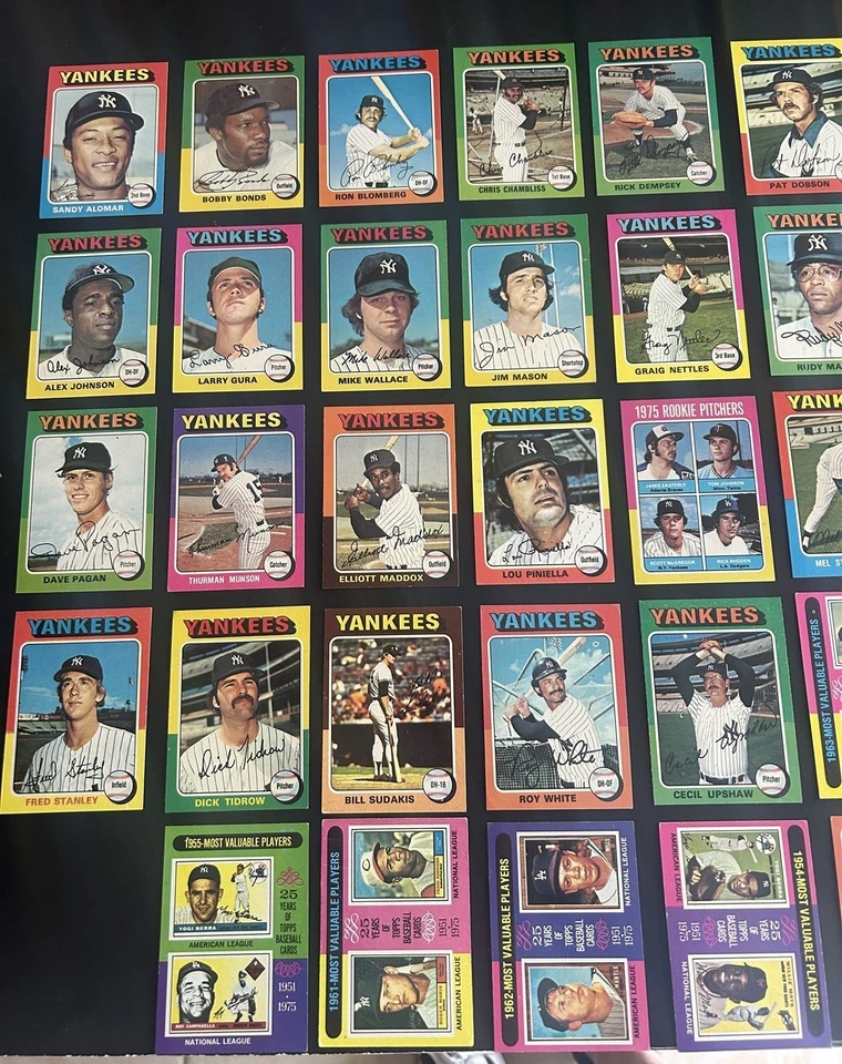 1975 Topps New York Yankees Juego Completo de 33 Ortigas Munson 62 Mantle 55 Yogi Foto 2 de 4