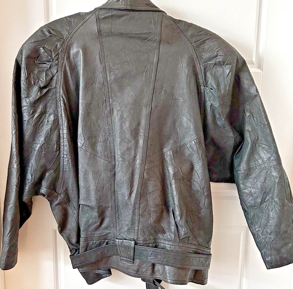 Chaqueta de moto de cuero de colección para mujer M negra 100 % abrigo de cuero genuino de Express Foto 2 de 4