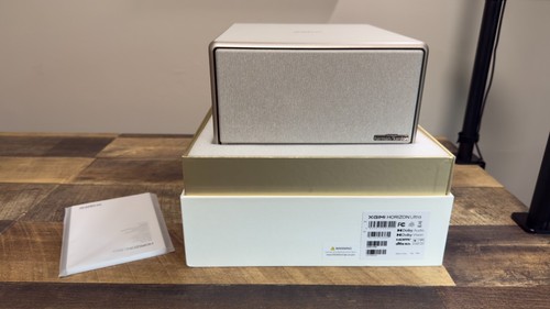 XGIMI Horizon Ultra 4K Projector - 2300 Lumens, Dual Light, DLP, Dolby Vision - Picture 12 of 12