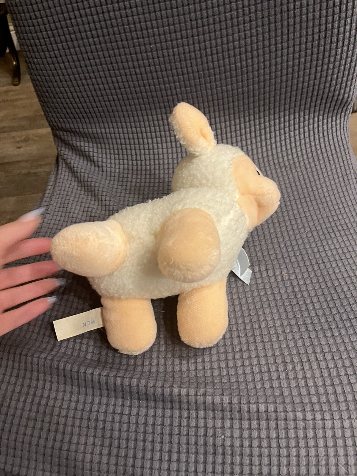 Vtg Baby Things Dakin Plush Windup Musical Lamb Sheep blue ribbon