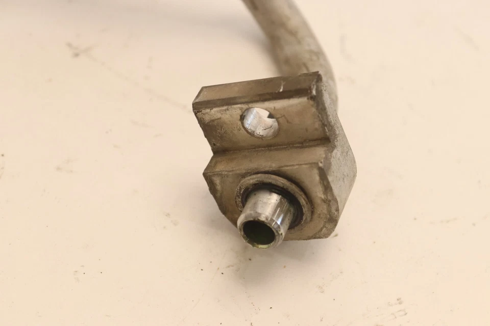 Chevrolet Silverado 2500 HD 2015-2019 6,0 L L L96 AIRE ACONDICIONADO DESCARGA MANGUERA OEM Foto 4 de 4