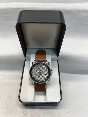 DISNEY TIME WORKS EMPLOYEE MICKEY MOUSE SWING GLOWING DATE WATCH NEW
