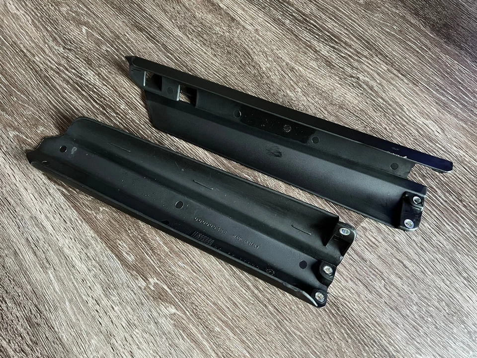 Cubiertas de horquilla inferiores para motocicleta Yamaha de Acerbis 2114990001 YZF R1 R6 YZ Foto 2 de 4