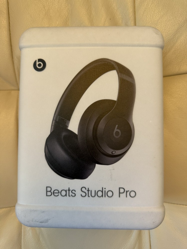 Beats by Dr. Dre Studio Pro Wireless Bluetooth Headphones - Black MQTP3LL/A