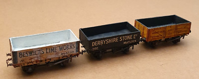 3 x Peco Spur HO Maßstab Used Look Güter offene Bohlenwagen. Modelleisenbahn