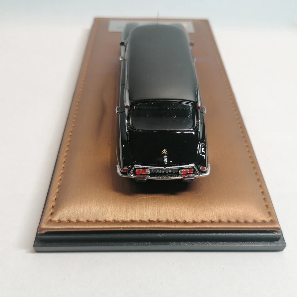 GLM Modelos 1:43 Diecast 1969 Citroën DS Limusina Con Estuche Foto 3 de 4