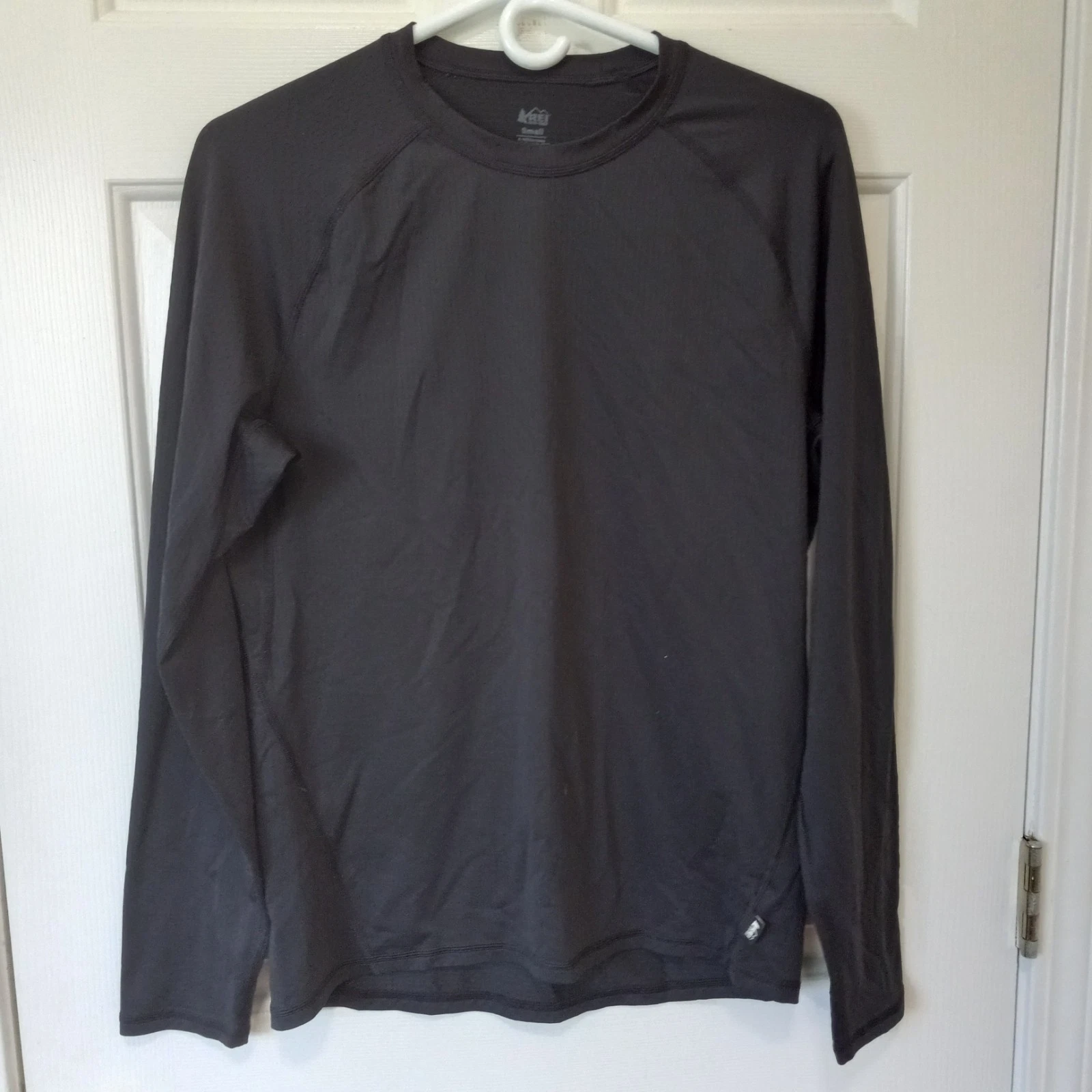 REI COOP Men'sBlack Long Sleeve Polyester Spand Baselayer Top Outdoor Skiing S