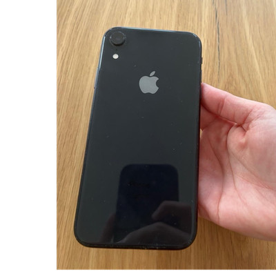 Apple iPhone XR Schwarz 128GB, SIM-Lock frei, 6,1 Zoll, 12MP Kamera, iOS