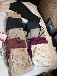 VINTAGE BULK LOT Y2K 30 pieces women’s clothing